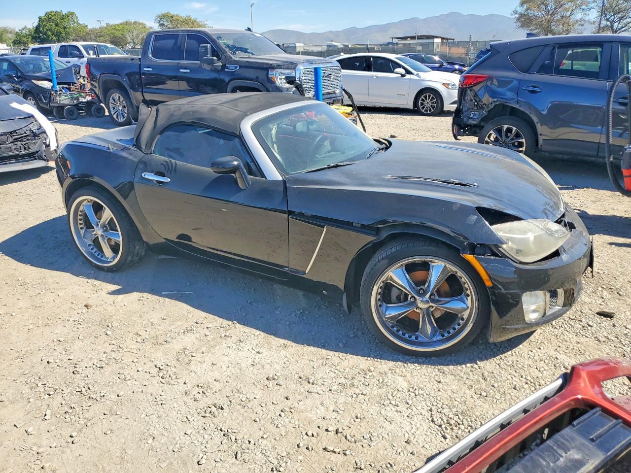 2007 Saturn Sky Redline