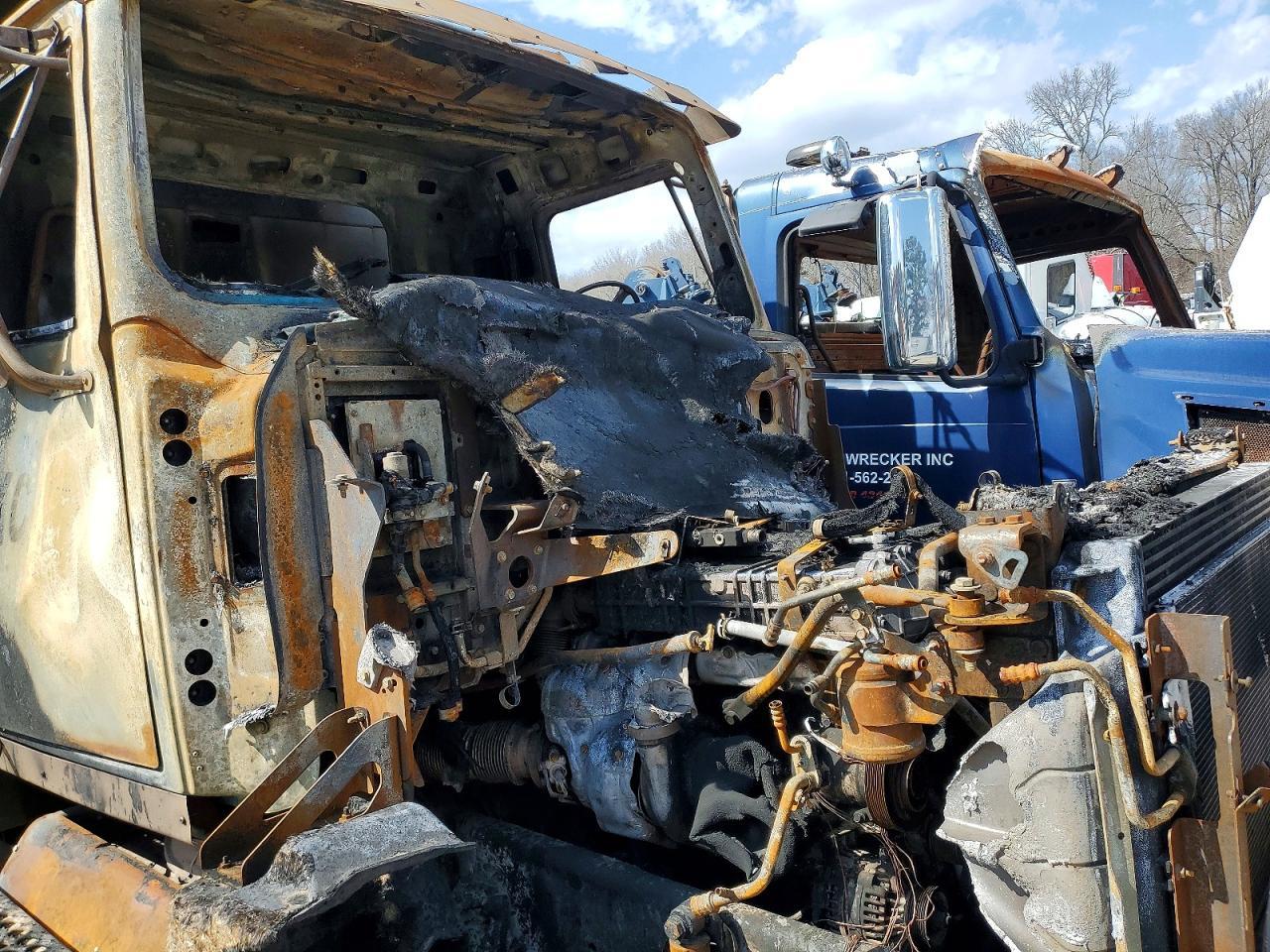 2017 Westenstar 2017 Western Star Conventional Dump Truck
