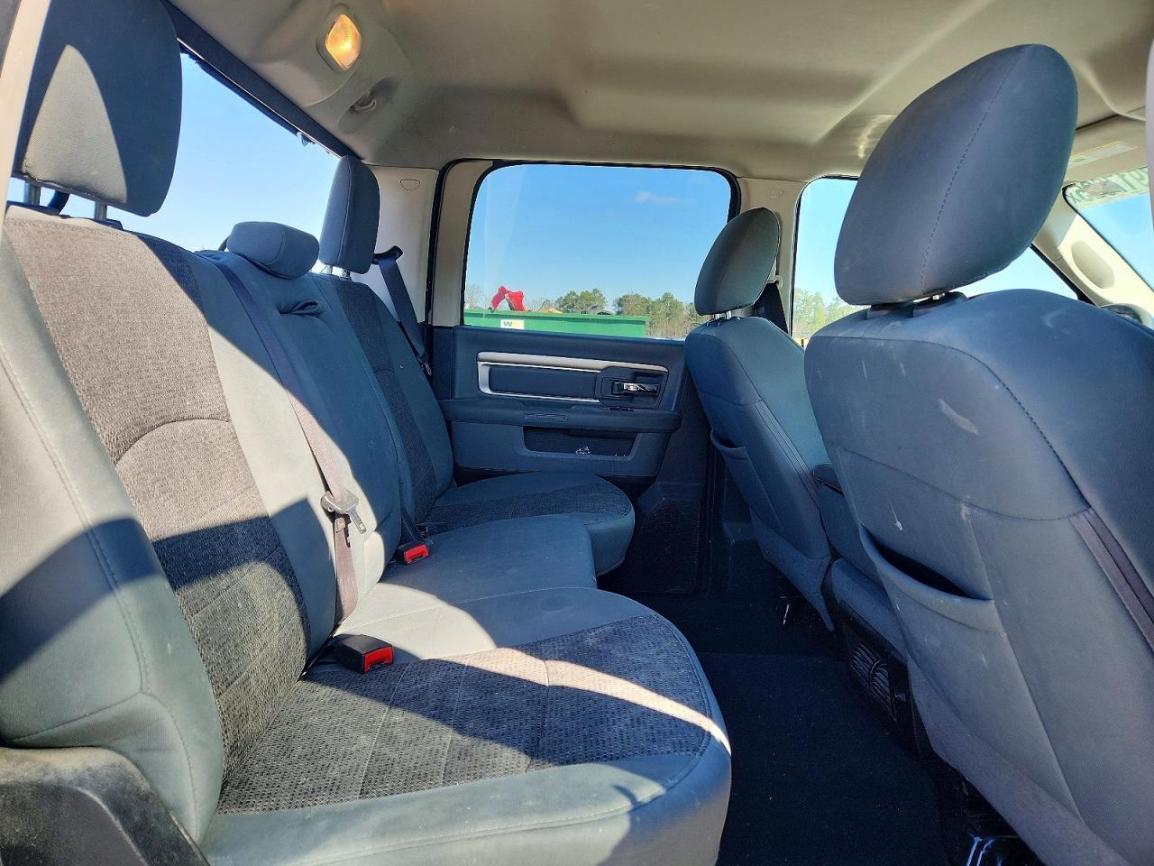 2017 Ram Trucks 1500 SLT