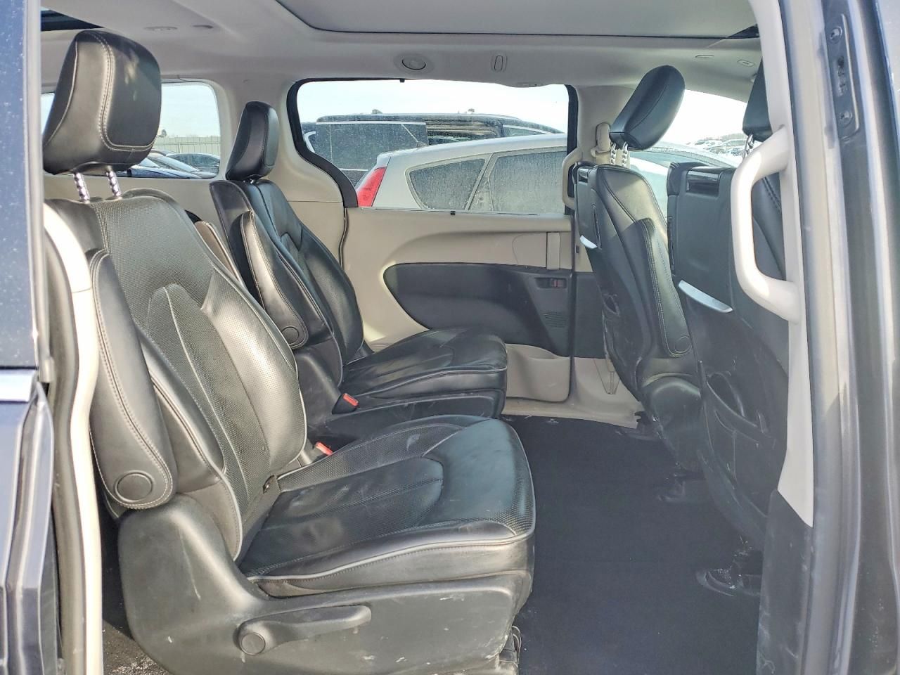 2018 Chrysler Pacifica Hybrid Limited