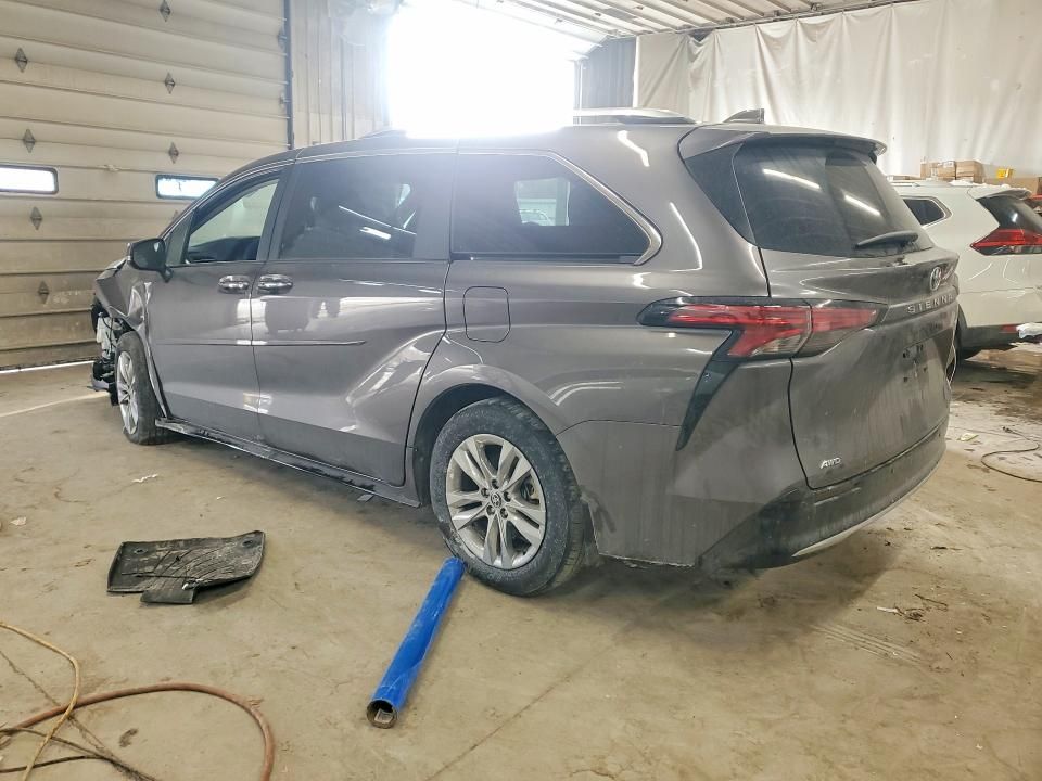 2024 Toyota Sienna Limited