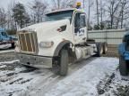 2018 Peterbilt 567 Semi Truck