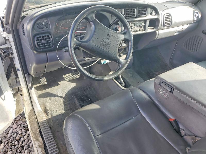 2000 Dodge Ram 3500 Flatbed Truck