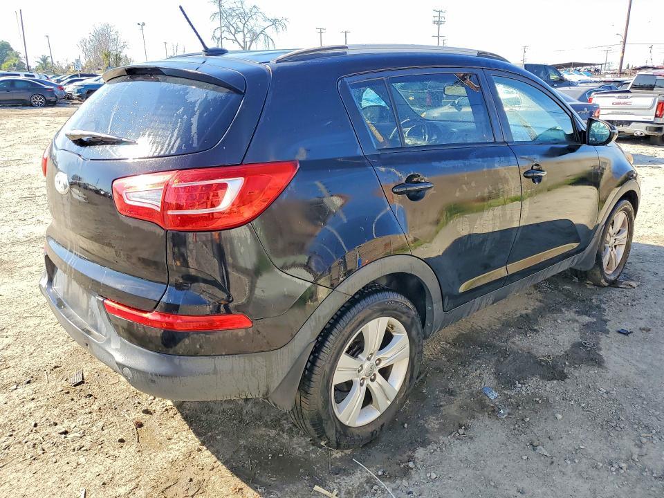 2013 KIA Sportage lx