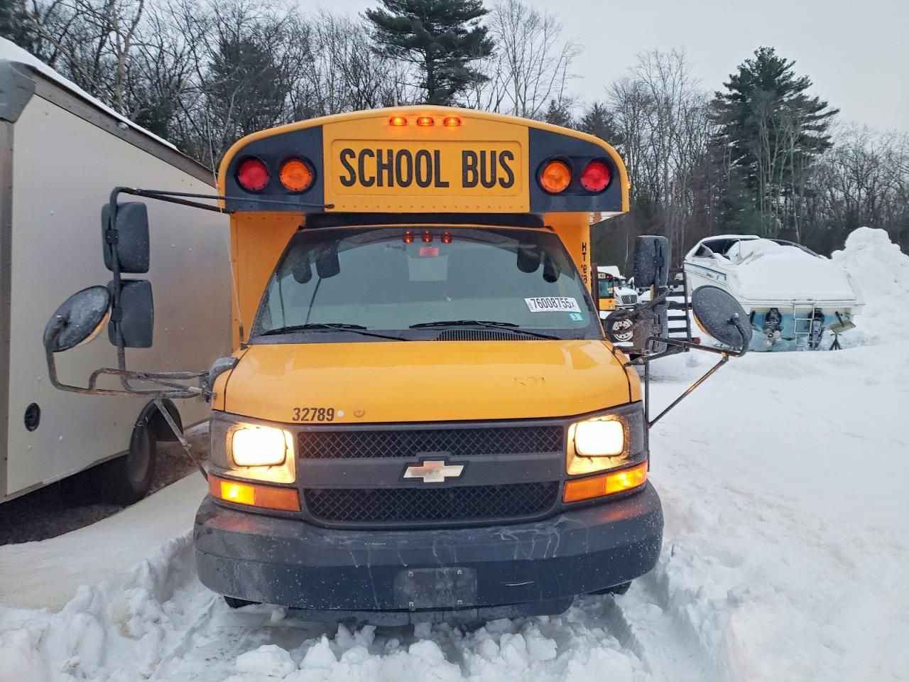 2014 Chevrolet 2014 Thomas Minotour G3500-School Bus