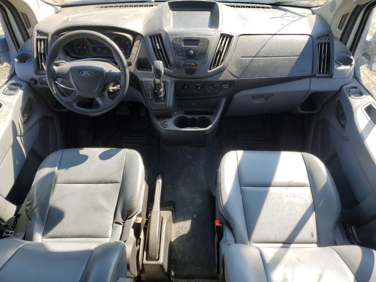 2018 Ford Transit T-250