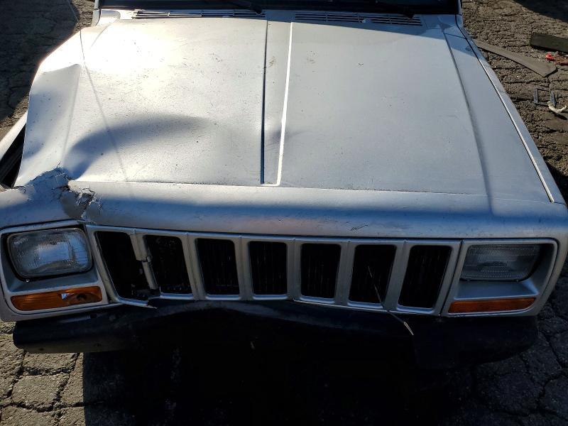 2001 Jeep Cherokee Sport