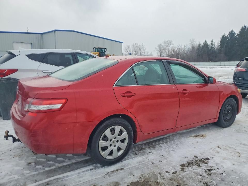 2011 Toyota Camry le