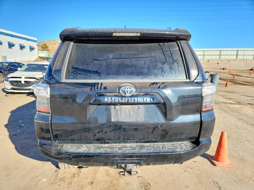 2017 Toyota 4runner SR5