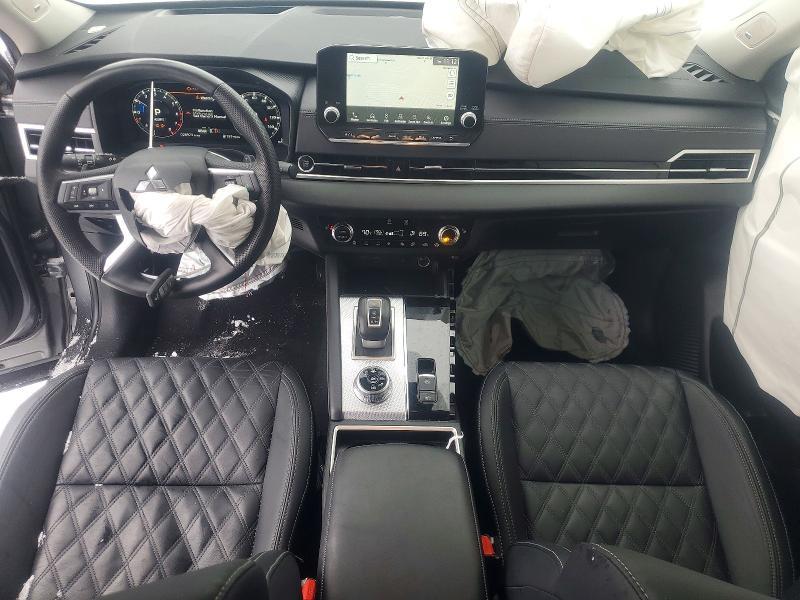 2023 Mitsubishi Outlander sel