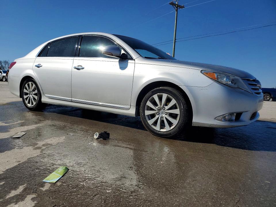 2011 Toyota Avalon Limited