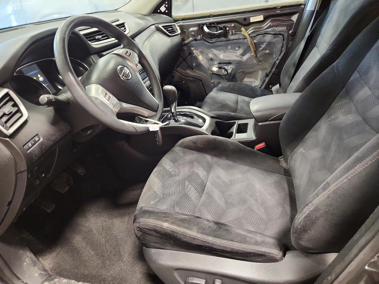 2014 Nissan Rogue s
