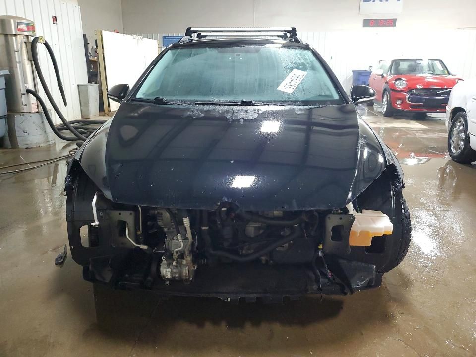 2015 Volkswagen Golf Sportwagen tdi s