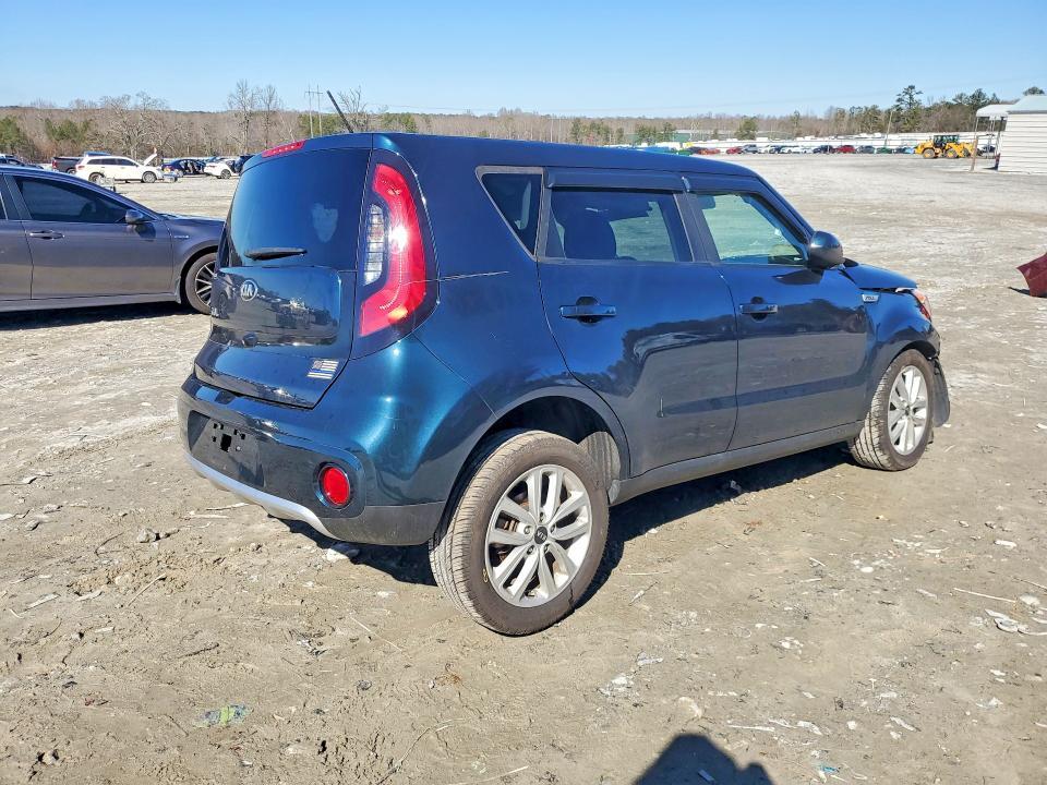 2018 KIA Soul +