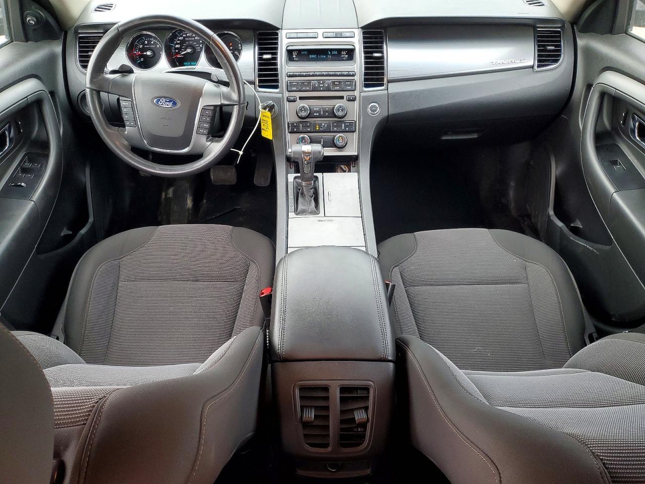 2011 Ford Taurus 4D