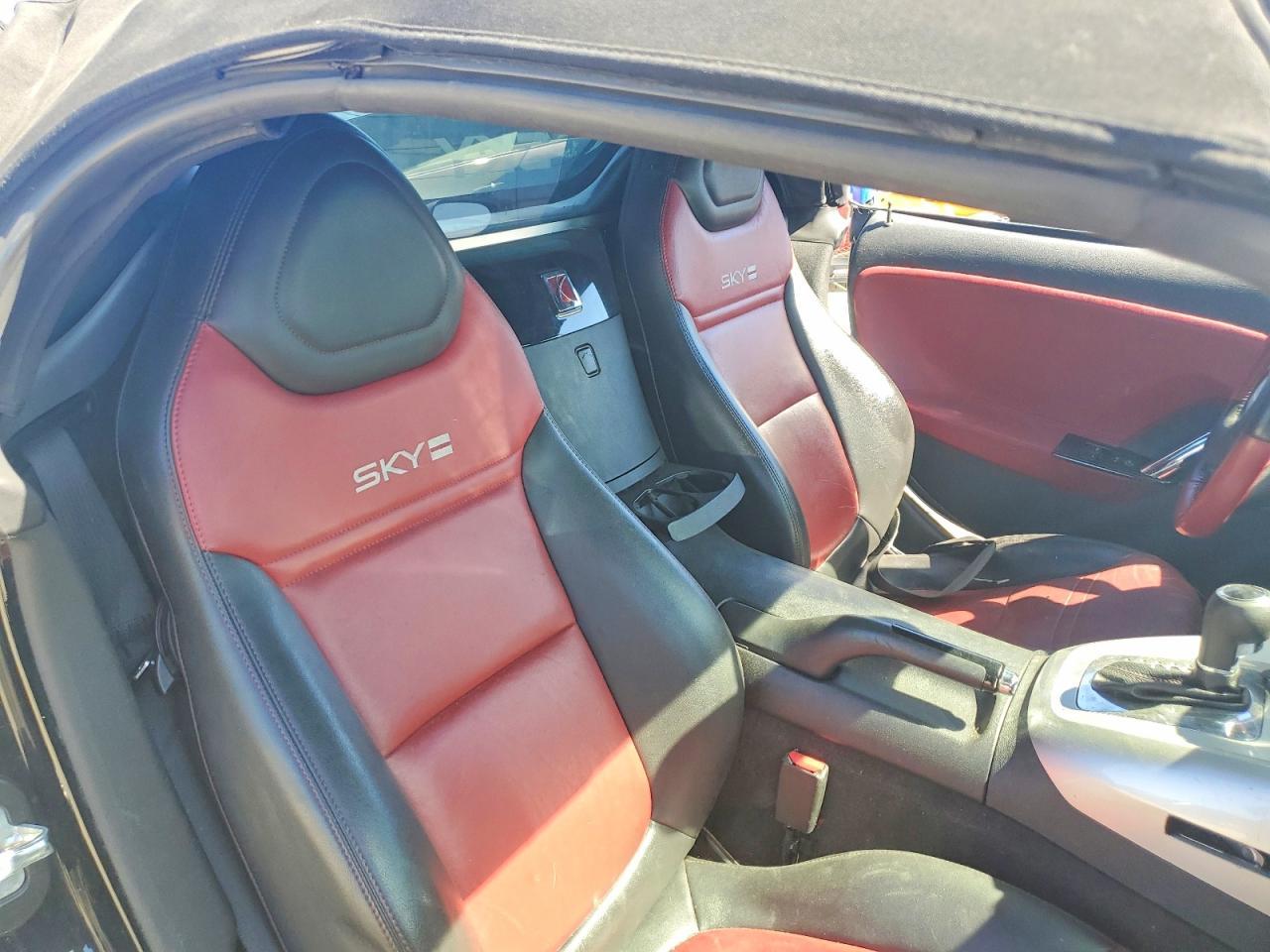 2007 Saturn Sky Redline