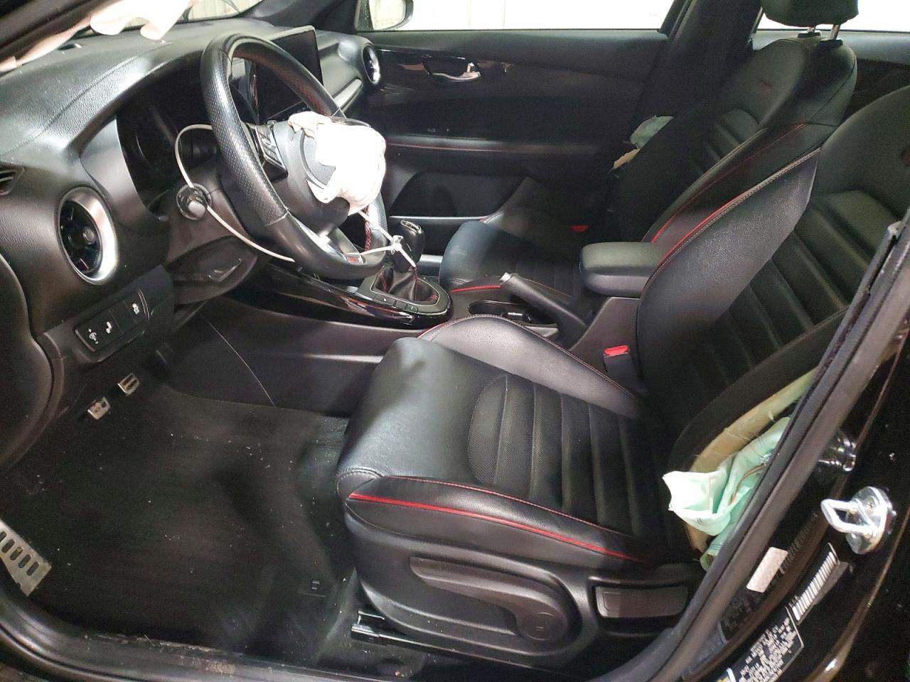 2022 KIA Forte gt