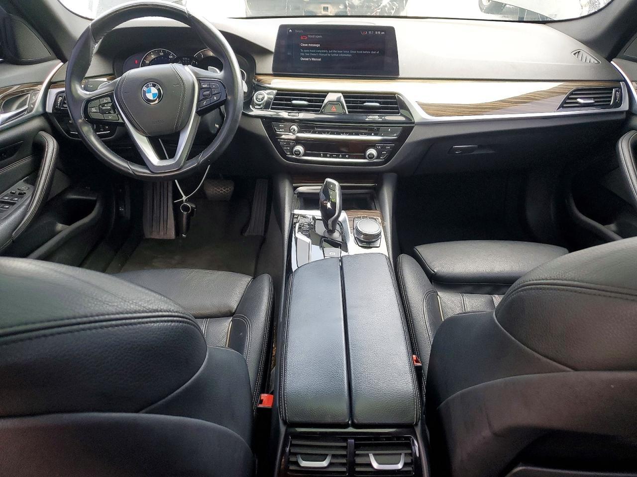 2018 BMW 540 i