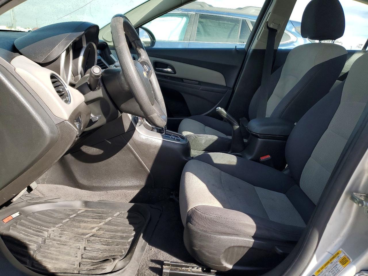 2012 Chevrolet Cruze ls