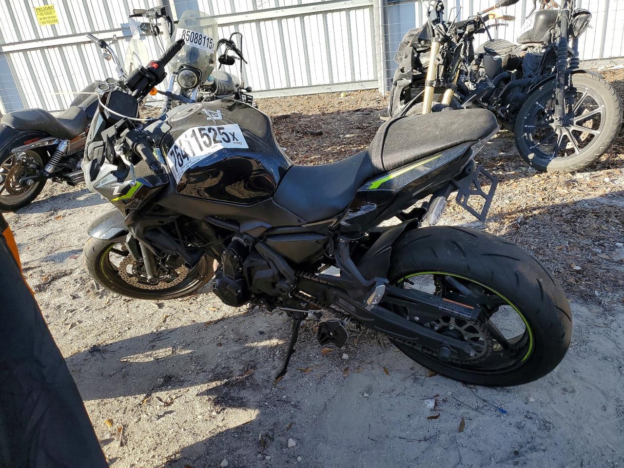 2024 Kawasaki ER650 P