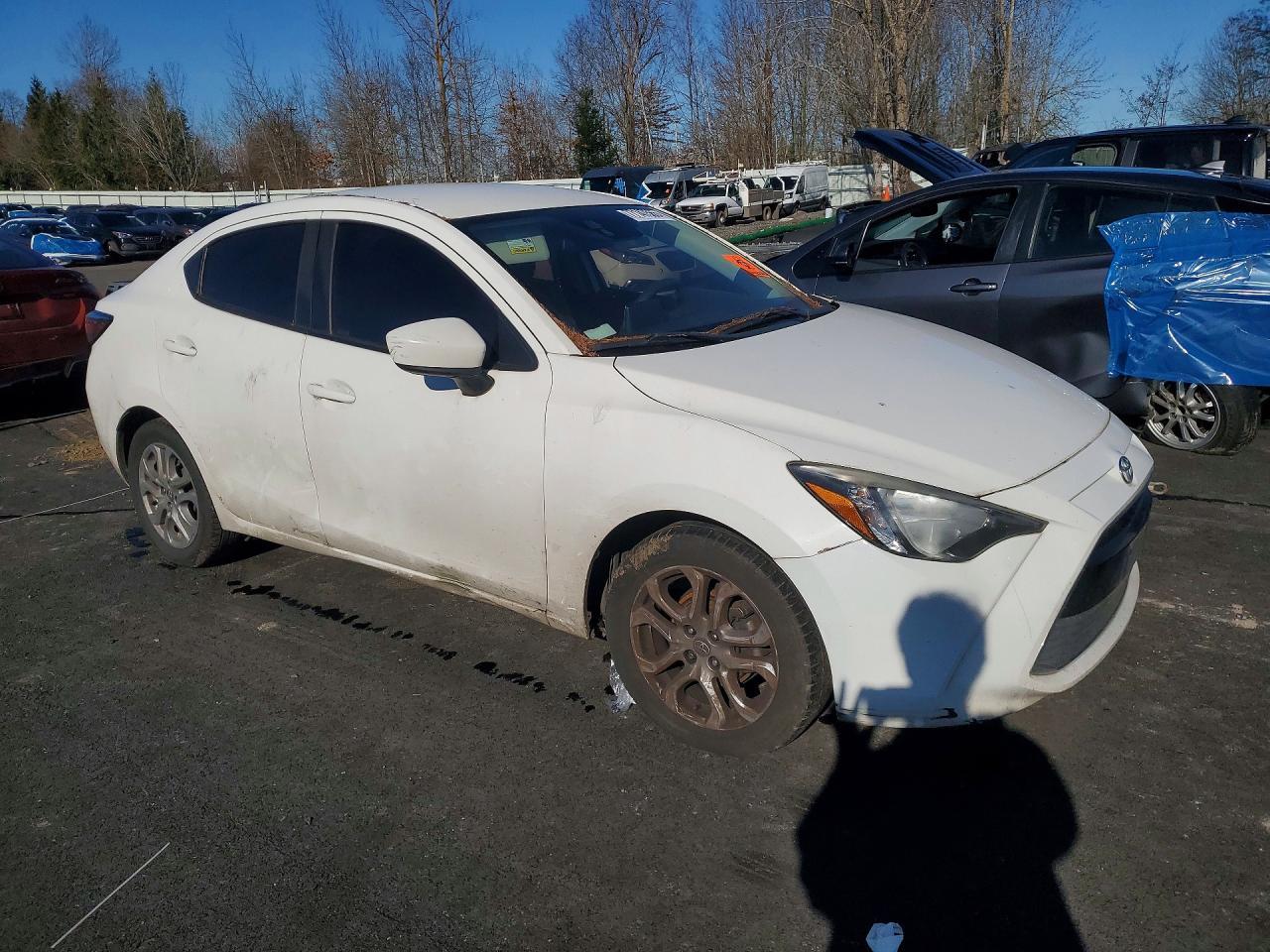 2017 Toyota Yaris ia