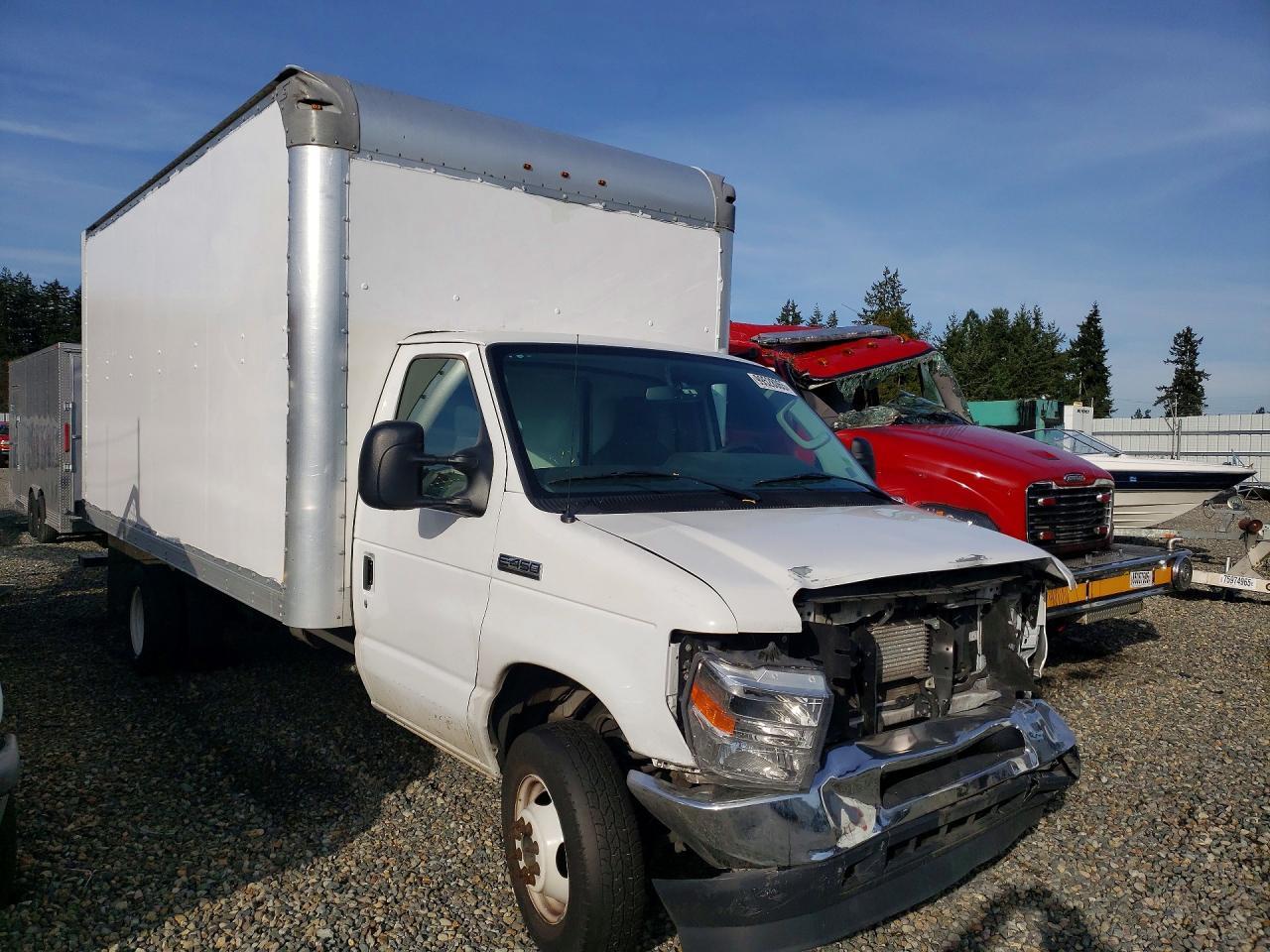 2022 Ford E450 BOX Truck