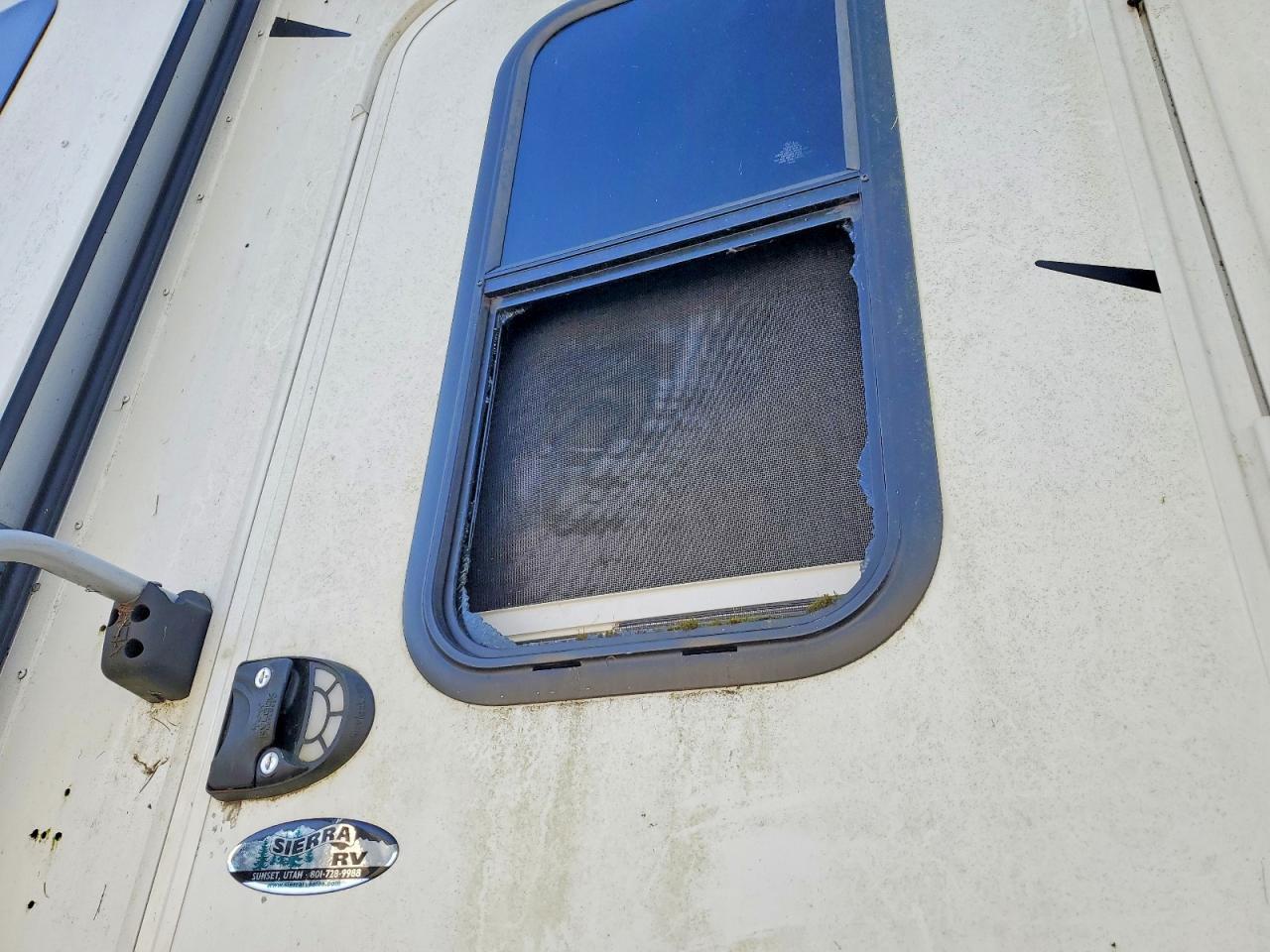 2015 Keystone Camper