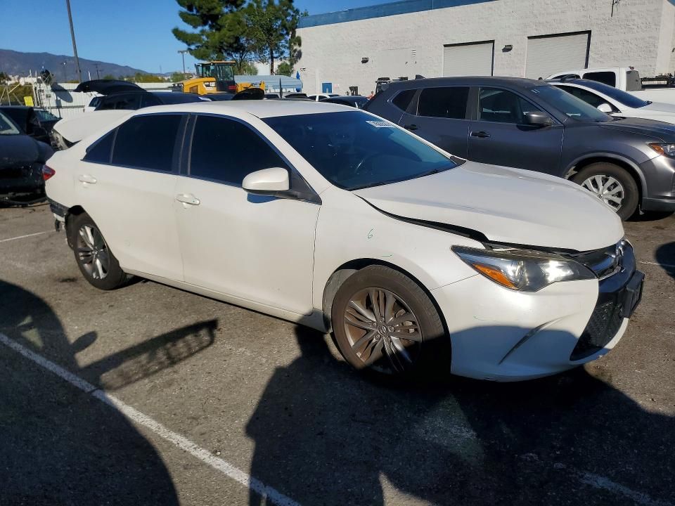 2017 Toyota Camry le