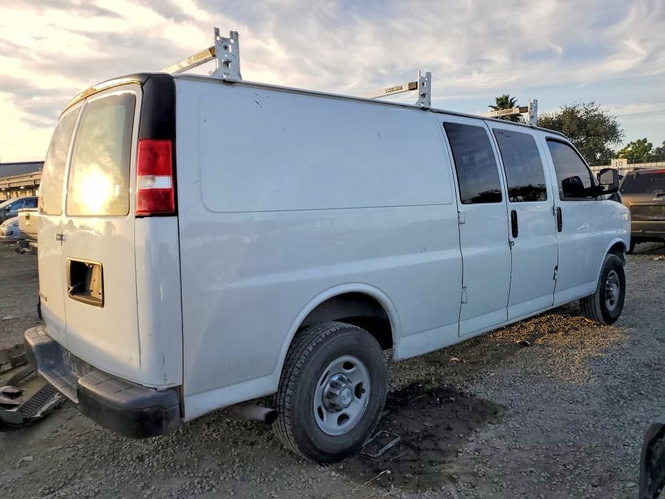 2020 Chevrolet Express 2500 Cargo Delivery van