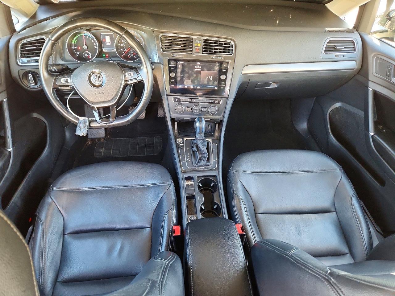 2019 Volkswagen E-golf se