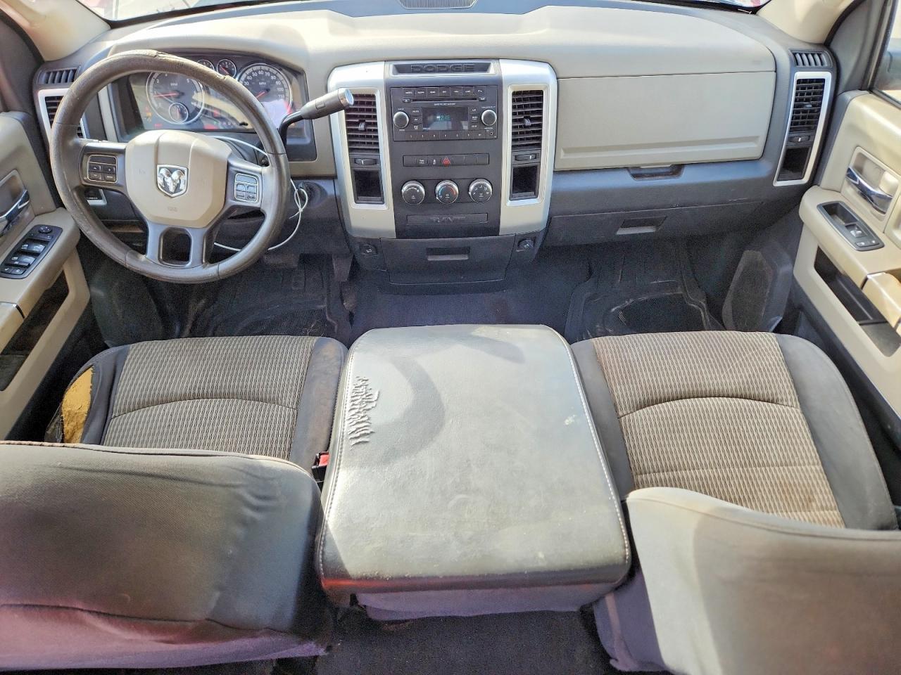 2012 Dodge RAM 1500 SLT