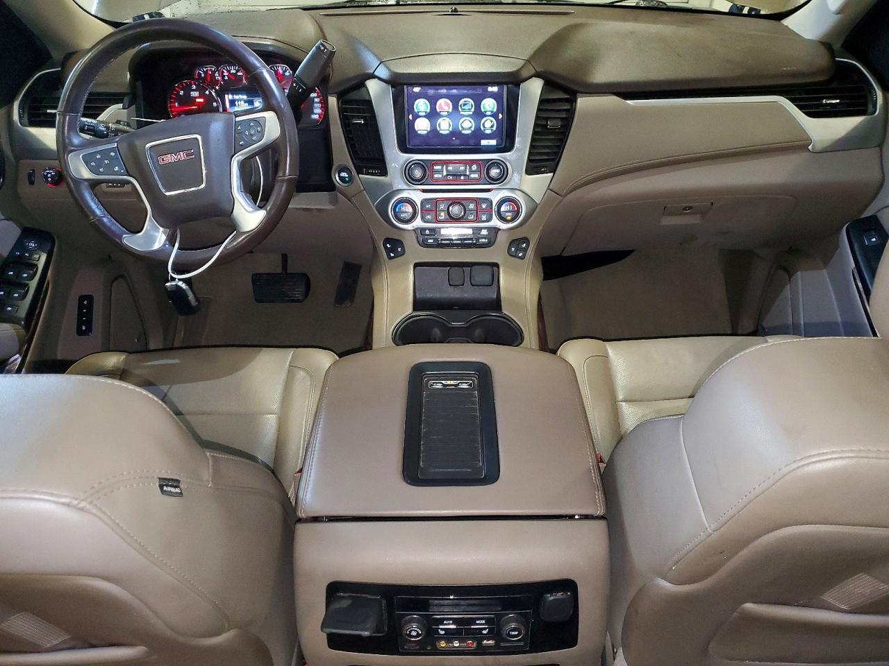 2016 GMC Yukon slt