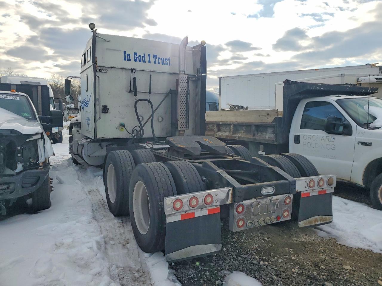 2003 International 9400I Semi Truck