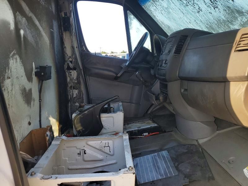 2015 Mercedes-Benz Sprinter 3500 Refrigerated Delivery Van