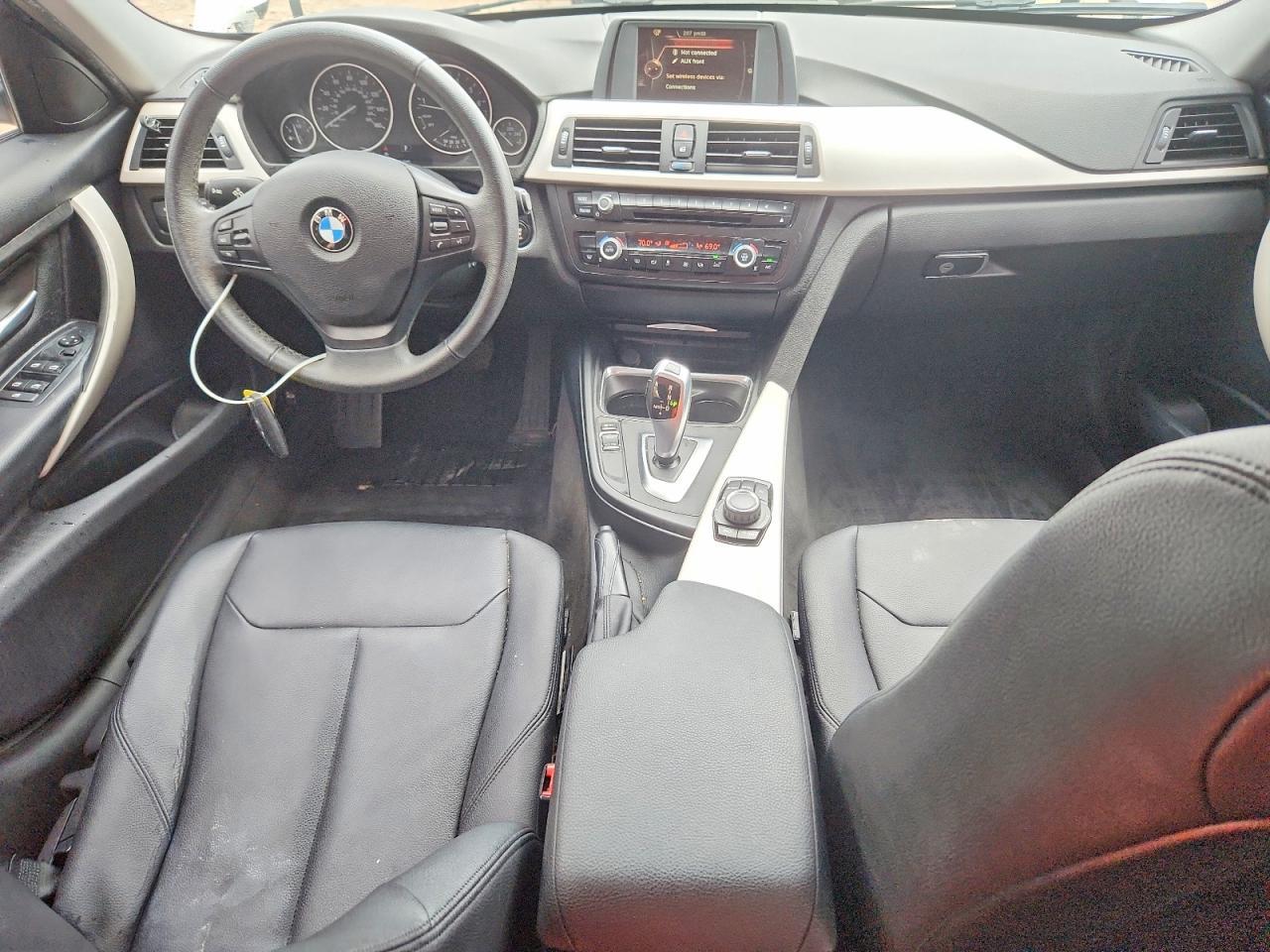 2015 BMW 320 i