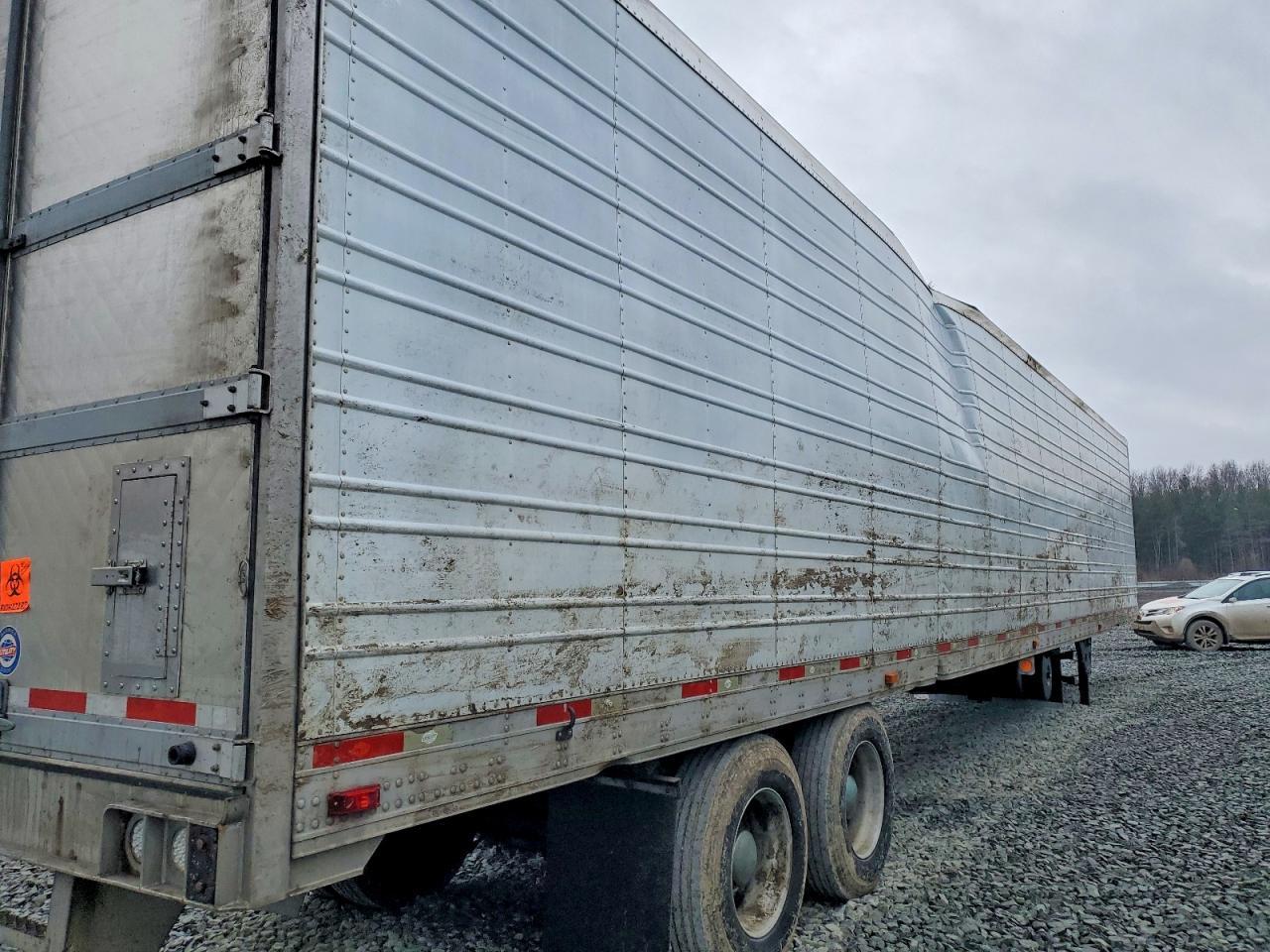 2010 Utility VS2RA Refrigerated Van Trailer
