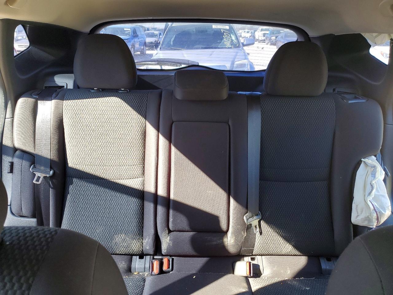 2020 Nissan Rogue Sport s
