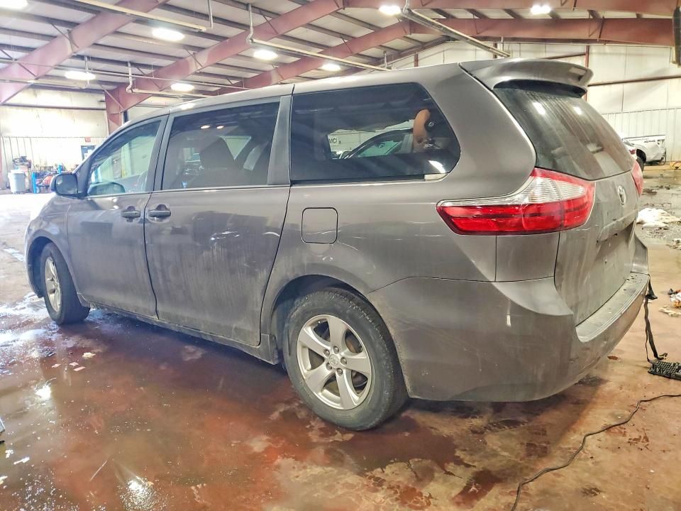 2017 Toyota Sienna