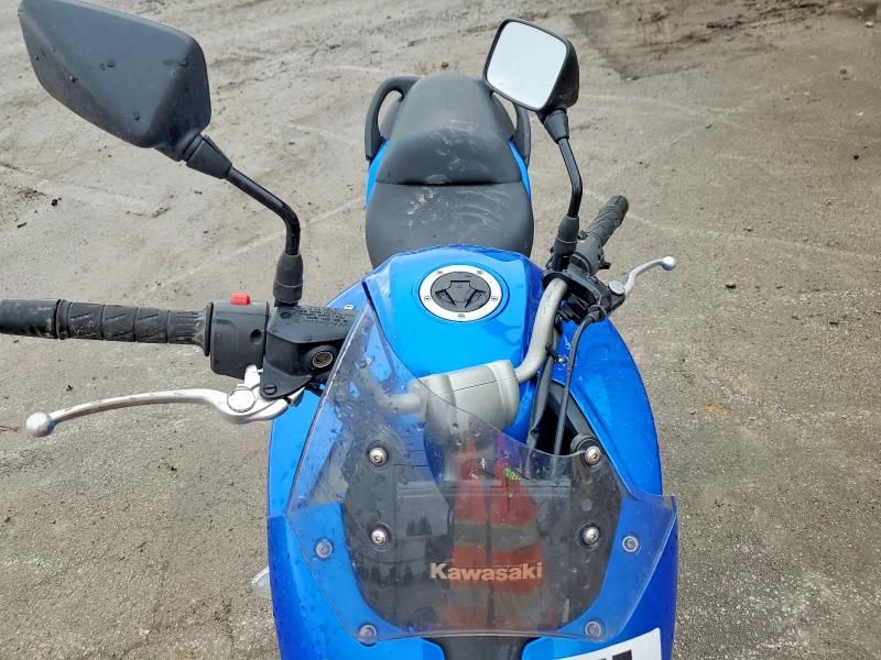 2009 Kawasaki Le650 a