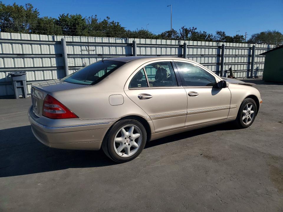 2001 Mercedes-Benz C 240
