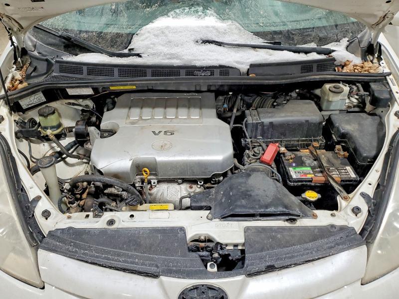 2010 Toyota Sienna xle