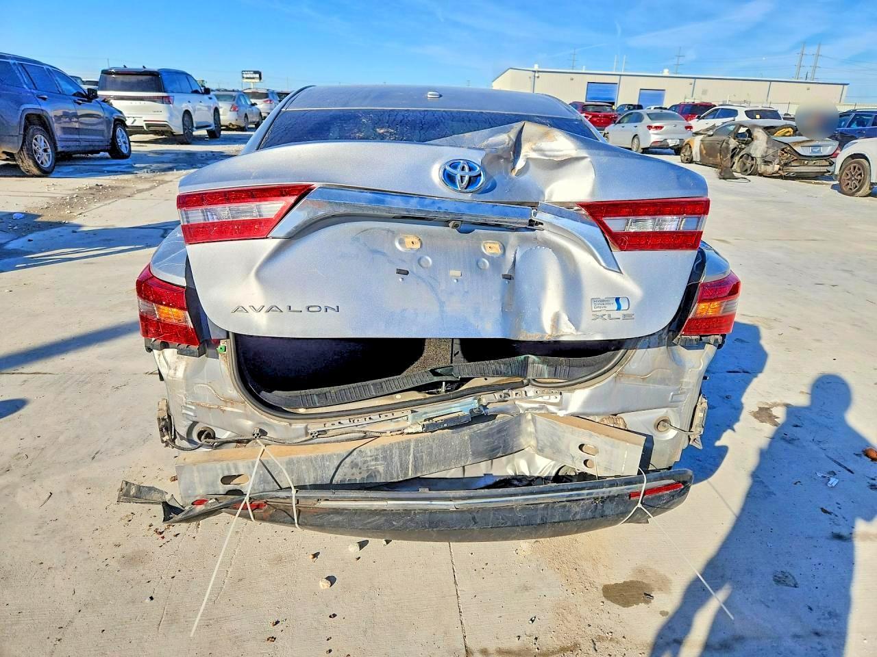 2016 Toyota Avalon Hybrid