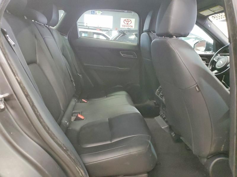 2018 Jaguar F-pace Premium
