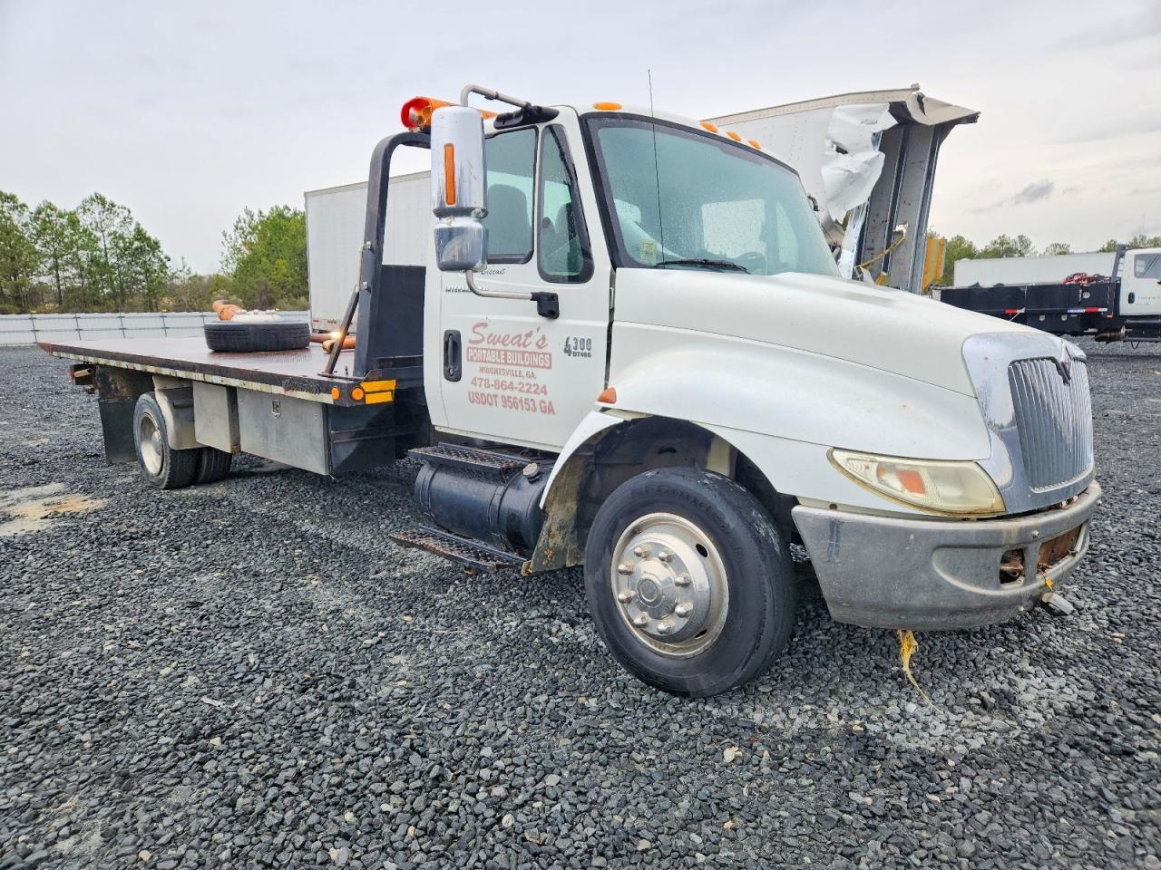 2002 International 4300 Rollback TOW Truck