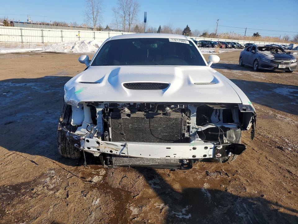 2021 Dodge Challenger r
