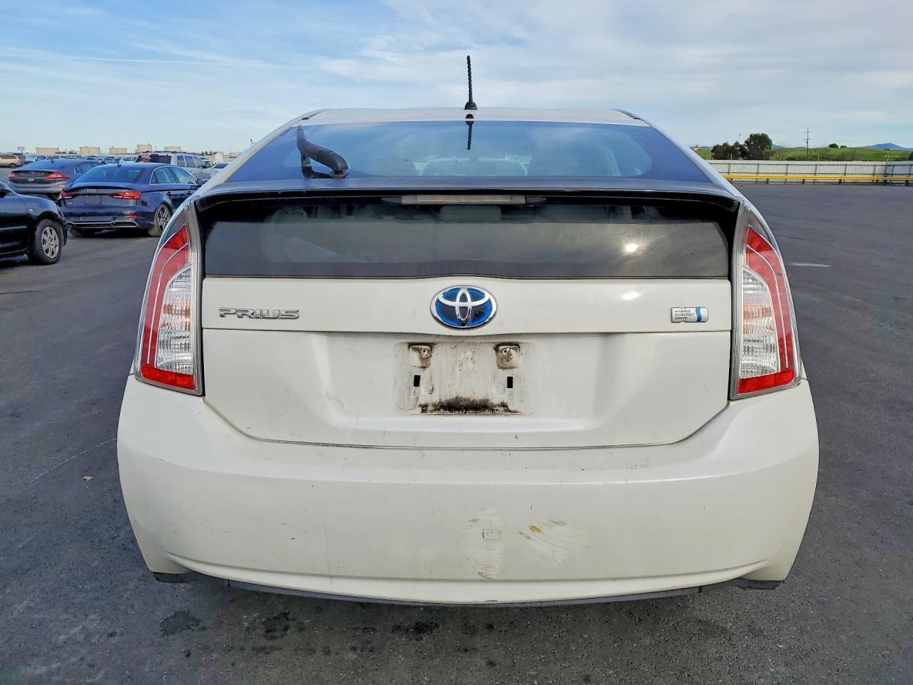 2014 Toyota Prius two