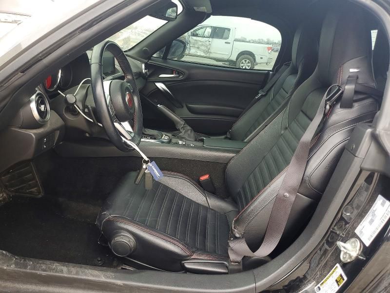 2018 Fiat 124 Spider Classica