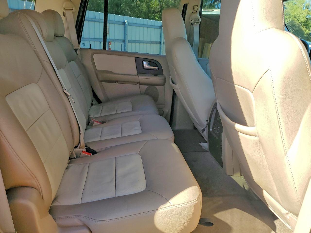 2004 Ford Expedition Eddie Bauer