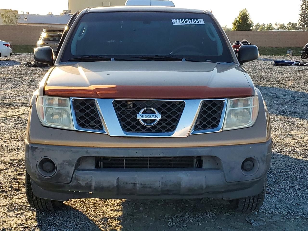 2005 Nissan Frontier King cab xe