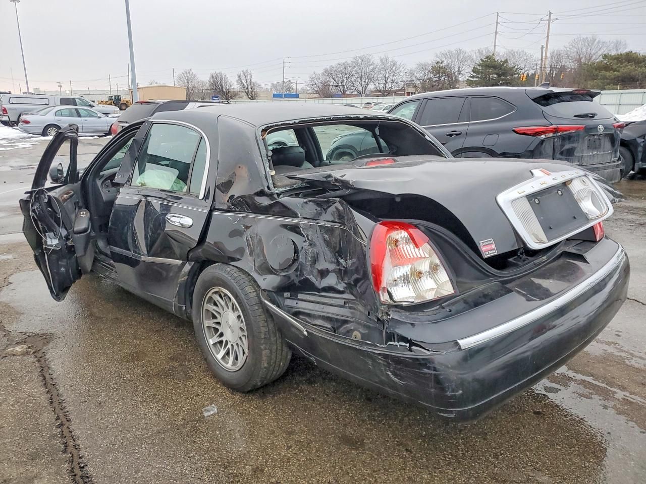 2002 Lincoln Town car Signature